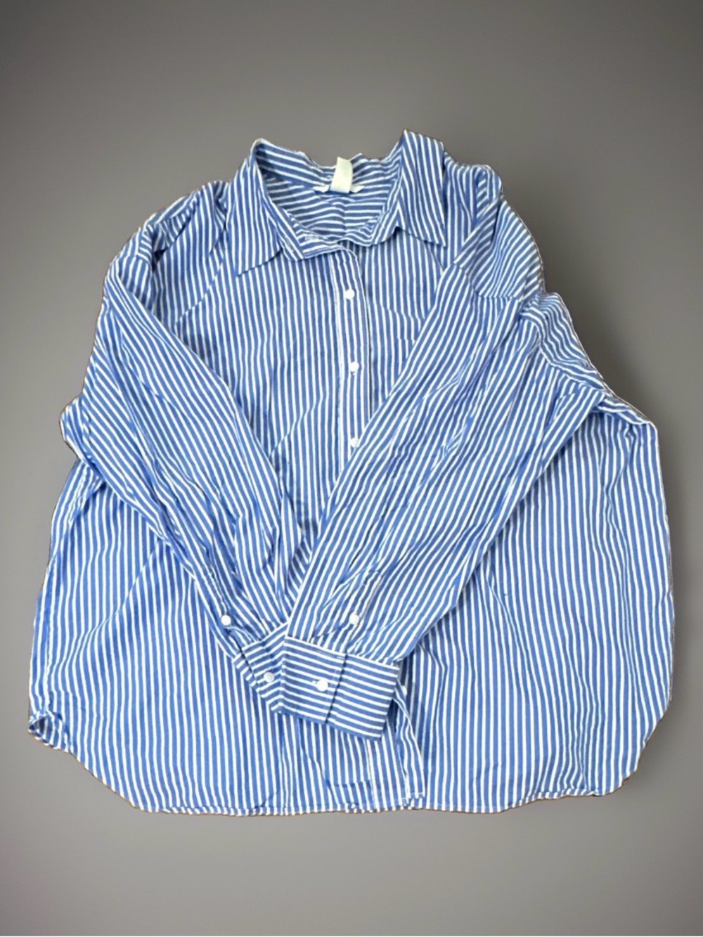 H&M Classic Blue and White Striped Button-Up Shirt XXL